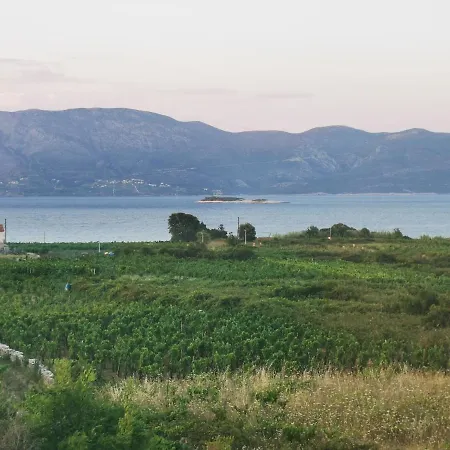Vrdoljak Daire Lumbarda