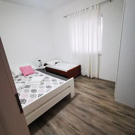 Vrdoljak * Λομπάρδα